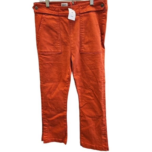 Urban Outfitters BDG Cropped Kick Coral Jeans NEW - Picture 8 of 8